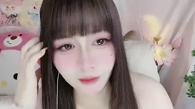 Snapshot of -zhuzhu-999- chatting on 21, 11, 2025 -zhuzhu-999- online show from 21, 11, 2025