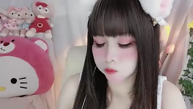 Snapshot of -zhuzhu-999- chatting on 13, 11, 2025 -zhuzhu-999- online show from 13, 11, 2025