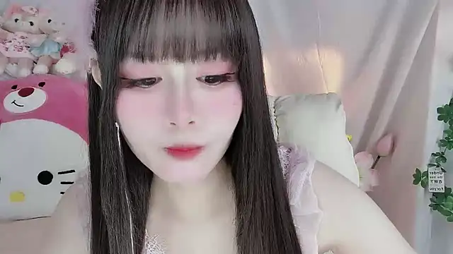 Snapshot of -zhuzhu-999- chatting on 6, 11, 2025 -zhuzhu-999- online show from 6, 11, 2025