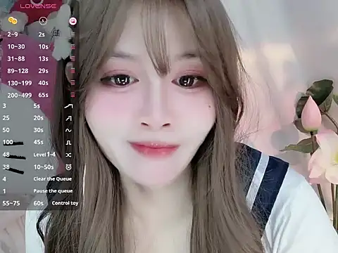 Snapshot of -zhuzhu-999- chatting on 27, 10, 2025 -zhuzhu-999- online show from 27, 10, 2025