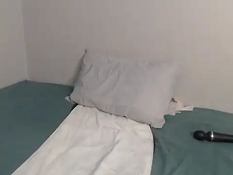 Snapshot of CocoCaramel-X chatting on 16, 11, 2025 CocoCaramel-X online show from 16, 11, 2025