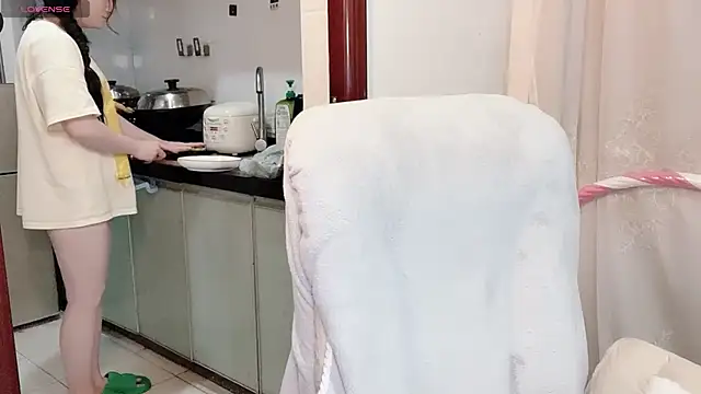 anna-888- online show from 9, 11, 2025