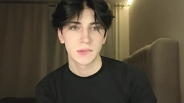 Oliver star boy  online show from 2, 3, 2026