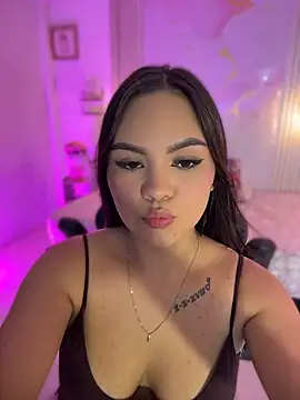 Snapshot of amber_white15 chatting on 14, 7, 2026 amber white15 online show from 14, 7, 2026