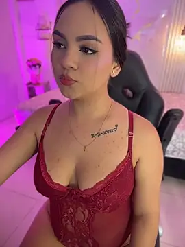 Snapshot of amber_white15 chatting on 18, 7, 2026 amber white15 online show from 18, 7, 2026