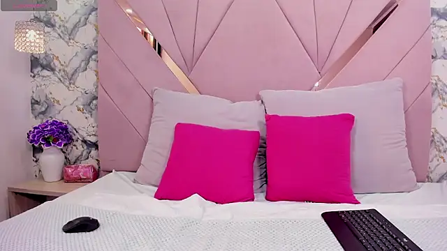 aitana monteroo online show from 16, 11, 2025