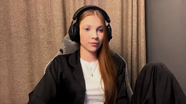 Softixq online show from 7, 11, 2025