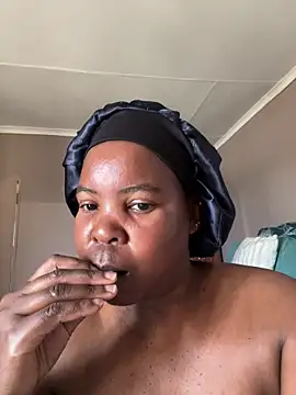 SweetCandy84 online show from 1, 11, 2025