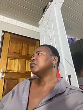 SweetCandy84 online show from 8, 11, 2025