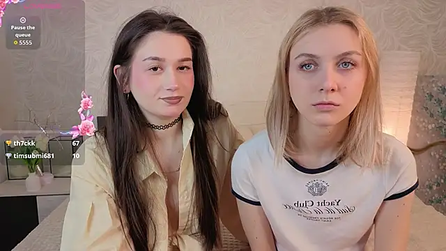 betweenUse online show from 23, 12, 2025