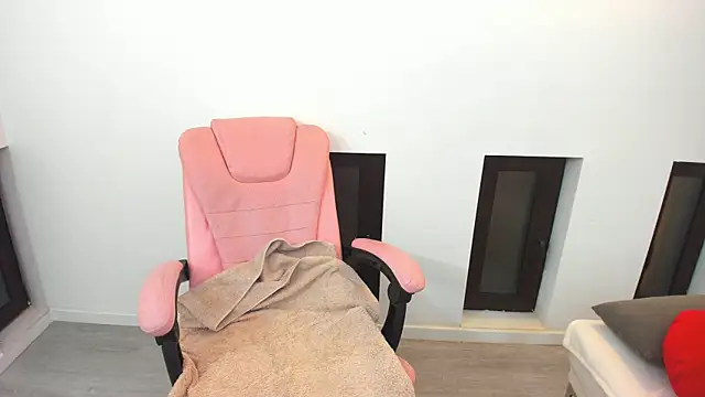 Arya Anna online show from 15, 12, 2025