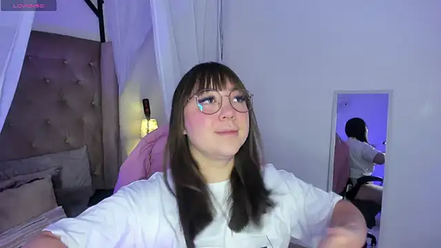 Myla mayfield online show from 30, 11, 2025