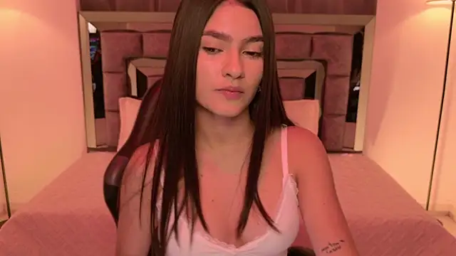 Bella Clark2 online show from 17, 12, 2025