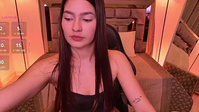 Bella Clark2 online show from 8, 2, 2026