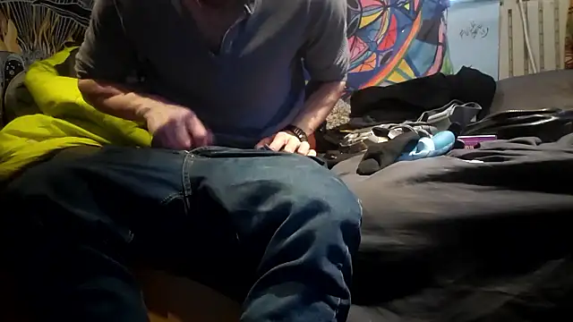 Snapshot of YourAddicted2 chatting on 11, 1, 2026 YourAddicted2 online show from 11, 1, 2026