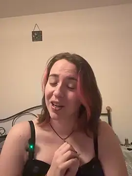 Latexaddictx  online show from 25, 10, 2025