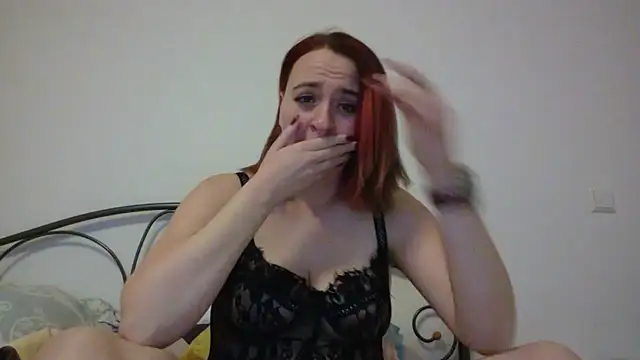 Latexaddictx  online show from 28, 11, 2025