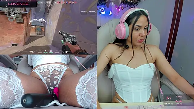 VenusIsLove  online show from 13, 12, 2025