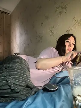 Snapshot of Naughtbaby_sexy chatting on 11, 11, 2025 Naughtbaby sexy online show from 11, 11, 2025