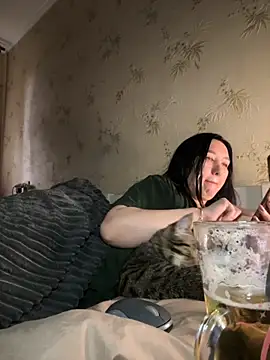 Snapshot of Naughtbaby_sexy chatting on 27, 10, 2025 Naughtbaby sexy online show from 27, 10, 2025