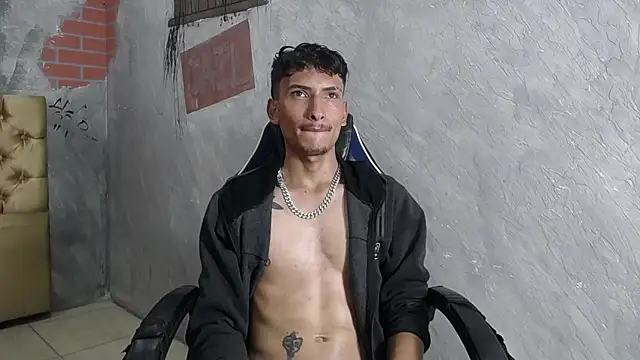 SavageLover  online show from 16, 12, 2025