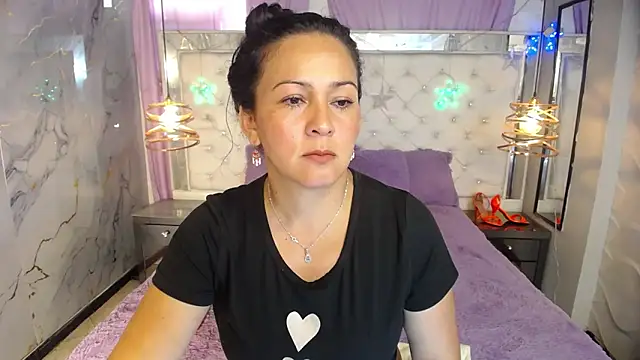 Melissa-roberts online show from 22, 12, 2025