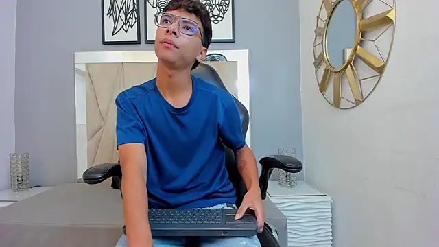 adams bobby online show from 12, 1, 2026