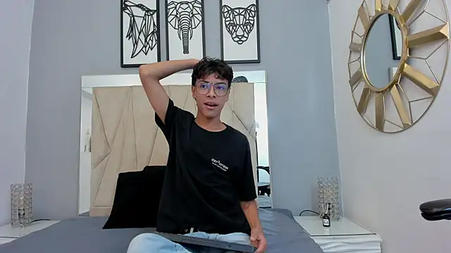 adams bobby online show from 23, 11, 2025