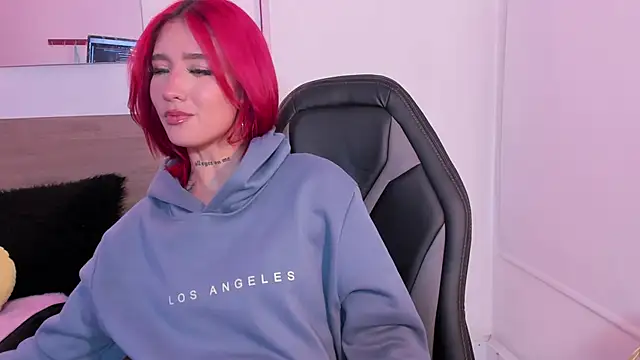 Snapshot of Katta_Martini_ chatting on 21, 11, 2025 Katta Martini online show from 21, 11, 2025