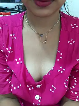 Snapshot of Sujatab250 chatting on 25, 4, 2026 Sujatab250 online show from 25, 4, 2026