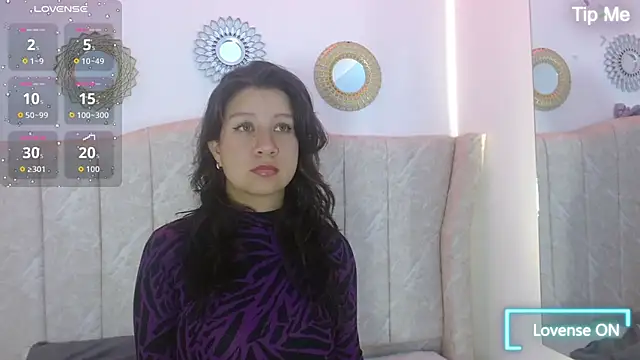 Chloe-love  online show from 1, 12, 2025