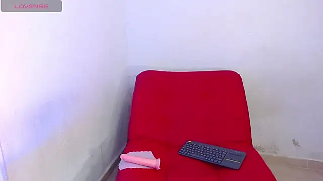 MiadelCastillo online show from 14, 2, 2026