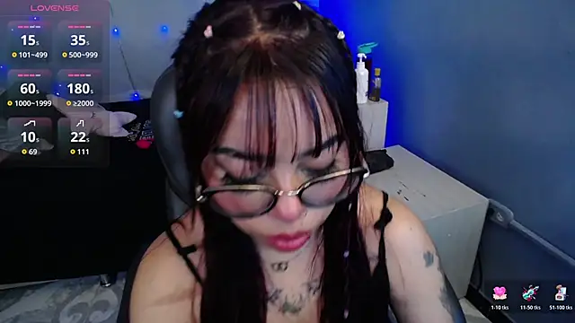 LittleNathy  online show from 1, 11, 2025