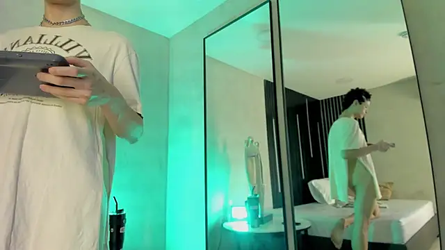 Val Guerra online show from 6, 11, 2025