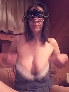 MissMonella85 online show from 2, 12, 2025