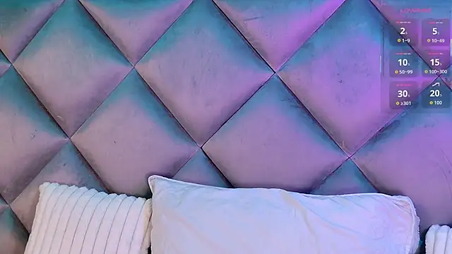 Snapshot of _giggy_2 chatting on 11, 11, 2025 giggy 2 online show from 11, 11, 2025