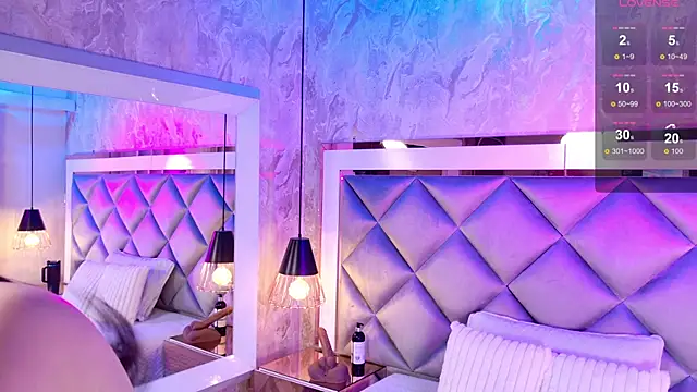 Snapshot of _giggy_2 chatting on 24, 11, 2025 giggy 2 online show from 24, 11, 2025