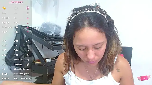 LunaaMorena online show from 12, 1, 2026