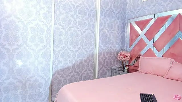 milkybaby  online show from 27, 11, 2025