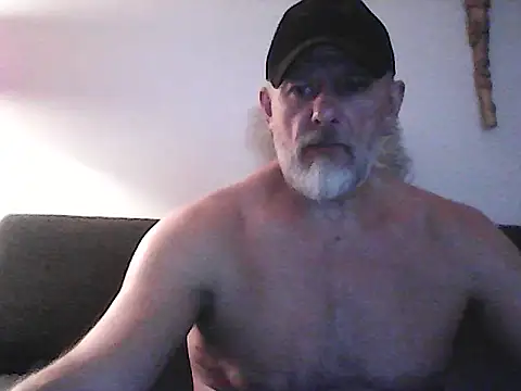 Snapshot of BroBators chatting on 13, 5, 2026 BroBators online show from 13, 5, 2026