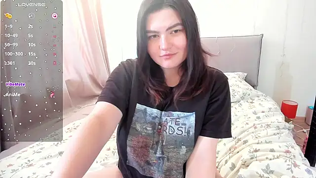 Snapshot of sarah_luv chatting on 17, 7, 2026 sarah luv online show from 17, 7, 2026