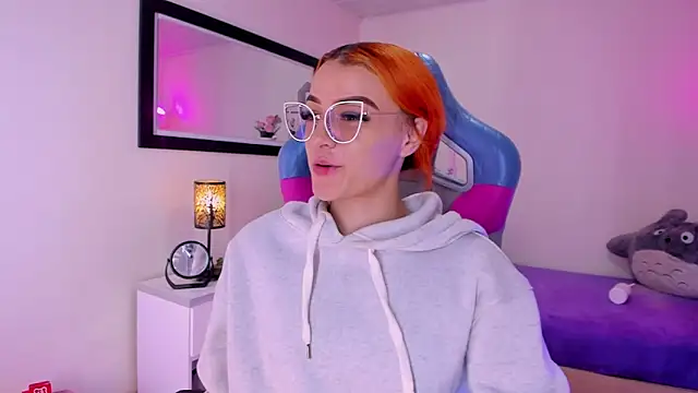 Snapshot of celeste_blazze_ chatting on 16, 2, 2026 celeste blazze online show from 16, 2, 2026