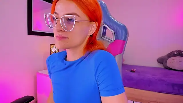 celeste blazze  online show from 19, 3, 2026