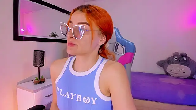 Snapshot of celeste_blazze_ chatting on 3, 3, 2026 celeste blazze online show from 3, 3, 2026