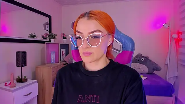 Snapshot of celeste_blazze_ chatting on 11, 2, 2026 celeste blazze online show from 11, 2, 2026