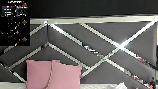 ScarlettParker online show from 10, 11, 2025