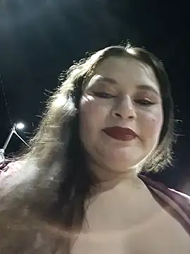 Kari Mendez online show from 30, 10, 2025