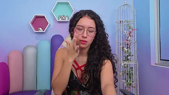 Sasha-Monroe online show from 1, 12, 2025