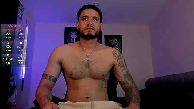 AUSTINN TORRES online show from 9, 1, 2026