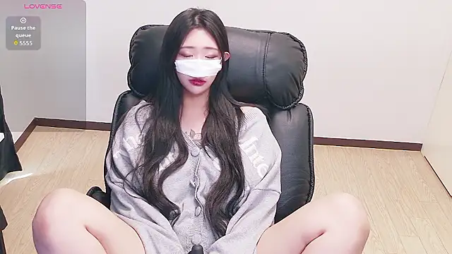 Milk Sola online show from 11, 7, 2026